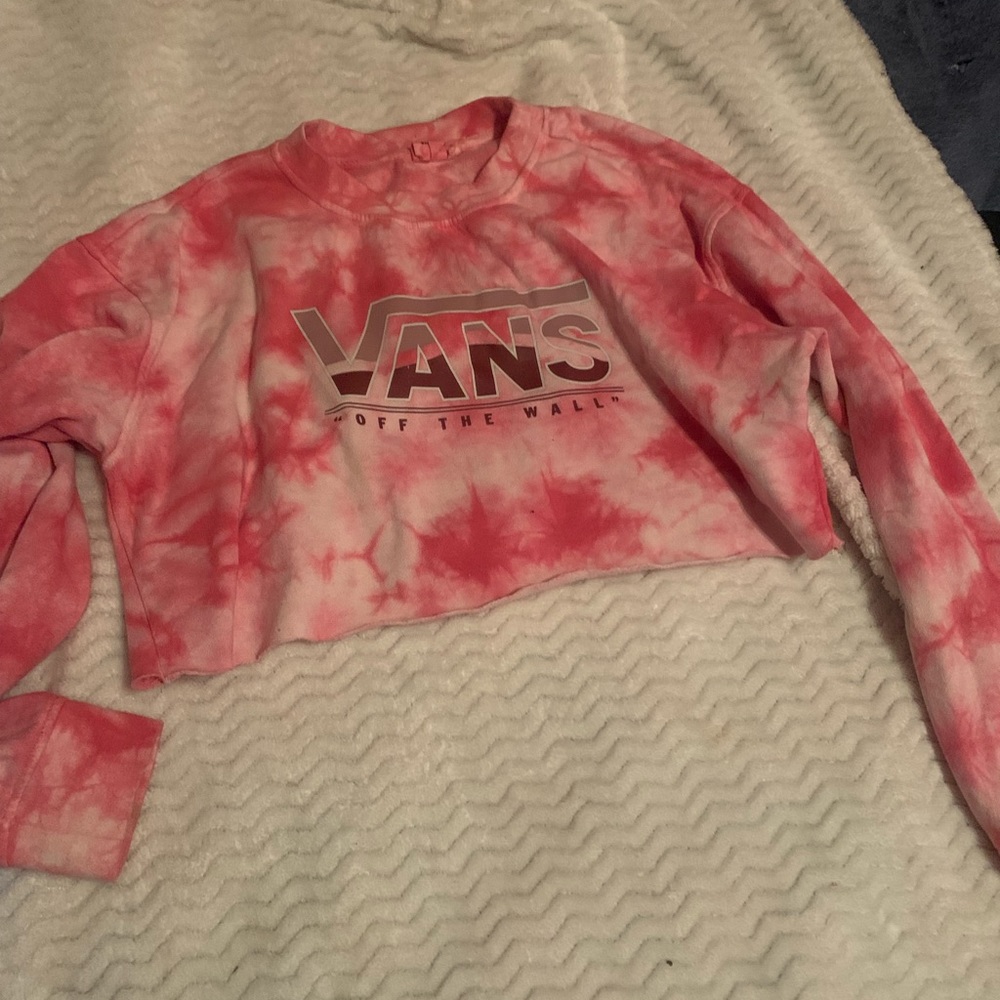 pink cropped vans crew neck